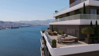 Mavinin Başkenti İzmir: Huzur ve Şehir Hayatının Mükemmel Dengesi